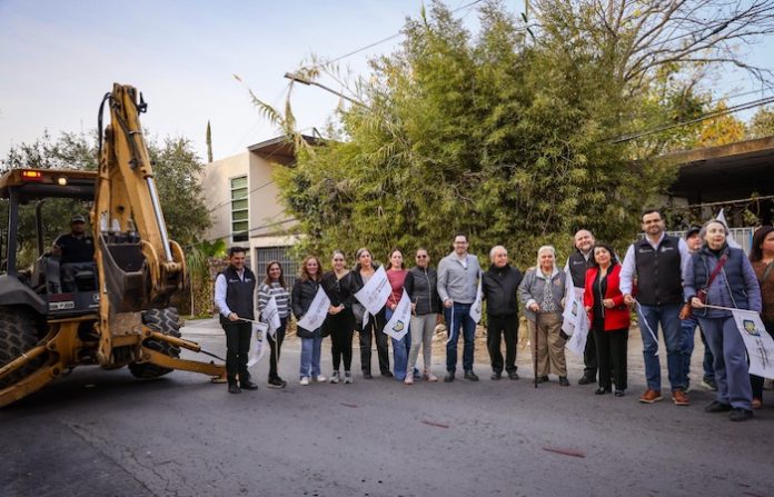 Arranca Santiago rehabilitación de vialidad clave en San Francisco con concreto hidráulico