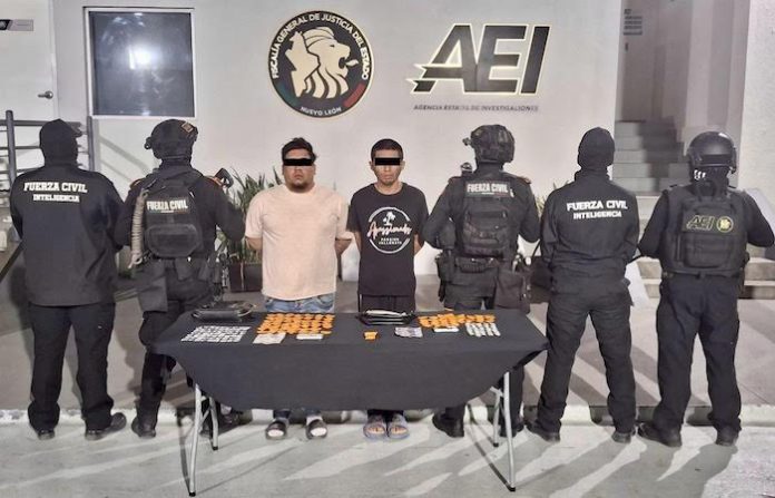 Caen dos presuntos narcomenudistas en operativo conjunto en Apodaca