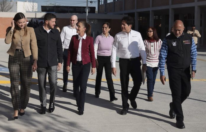 Sheinbaum inaugura CBTIs en García y anuncia más preparatorias para Nuevo León