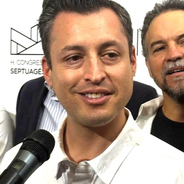 “Paso a pasito”, el guiño de Colosio a la contienda por Nuevo León en el 2027