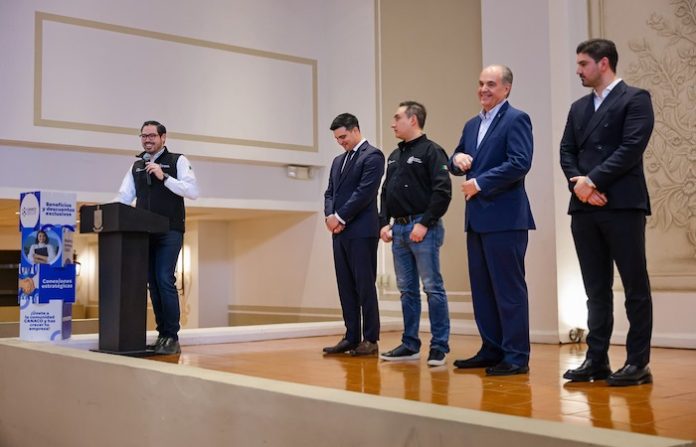 Santiago impulsa capacitación empresarial sobre Reforma Fiscal 2026