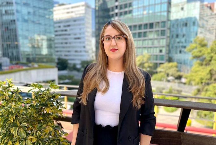 La oficina se achica: empresas en México priorizan espacios más pequeños y eficientes