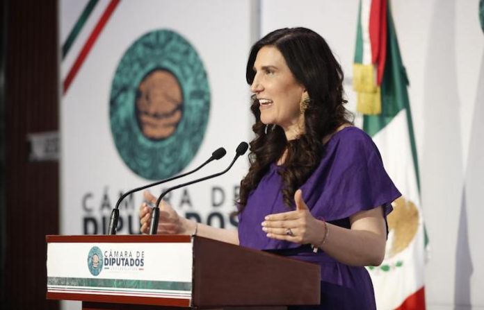 Diputados deben analizar con “cabeza fría” reforma electoral: Kenia López Rabadán