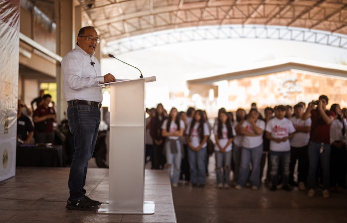 Destaca Andrés Mijes educación como base del futuro de Nuevo León