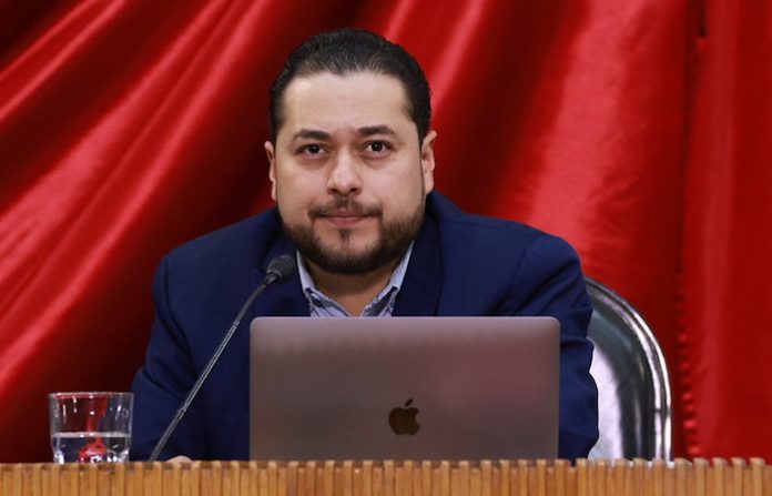 Santa Catarina estalla en reclamos y Congreso aprieta a CFE y Agua y Drenaje