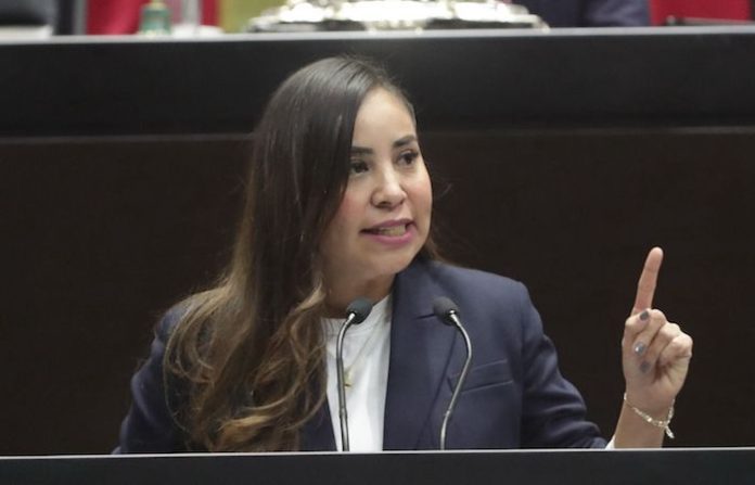 Diputada Lilia Olivares propone permisos laborales para padres de niños con autismo