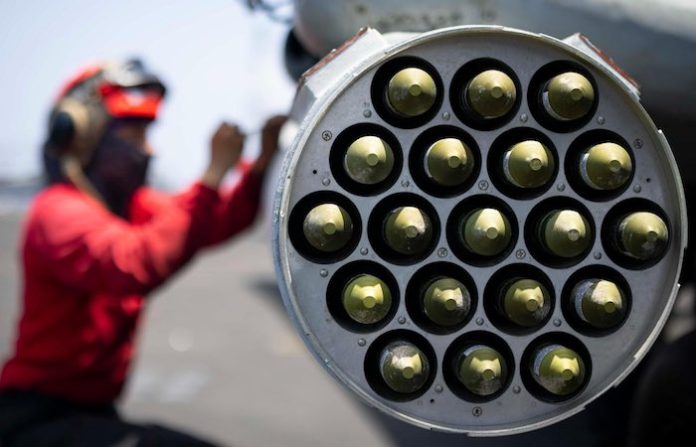 Washington venderá armas a estos tres países de Oriente Medio en plena guerra