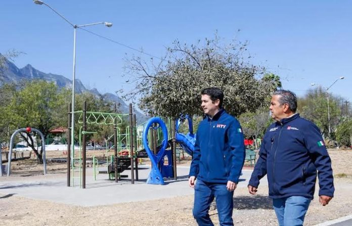 Marcelo Segovia presume inversión millonaria en plazas… el reto sigue siendo llenarlas de vida