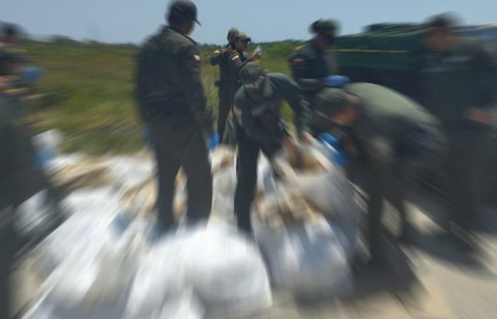 Incautan en Colombia un cargamento de tierras raras valuado en 1,5 millones de dólares