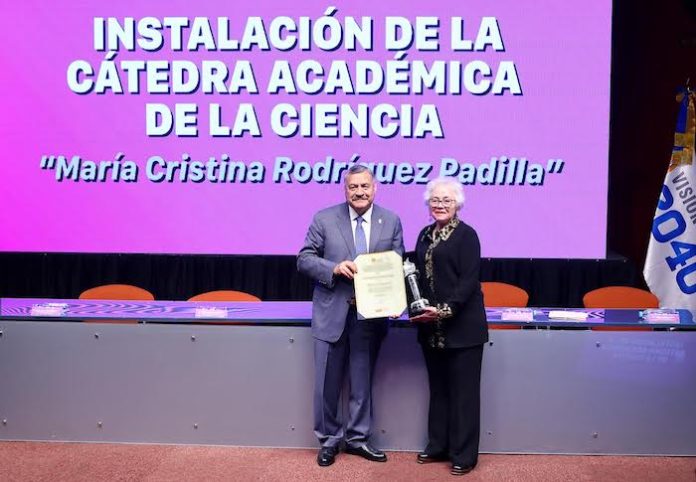 UANL honra a científica regiomontana con nueva cátedra académica