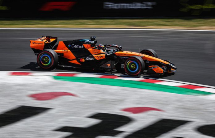 Piastri domina práctica en Japón y McLaren marca el ritmo en Suzuka