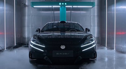 Electrolito chino para baterías de litio podría duplicar la autonomía de los vehículos eléctricos, informan medios