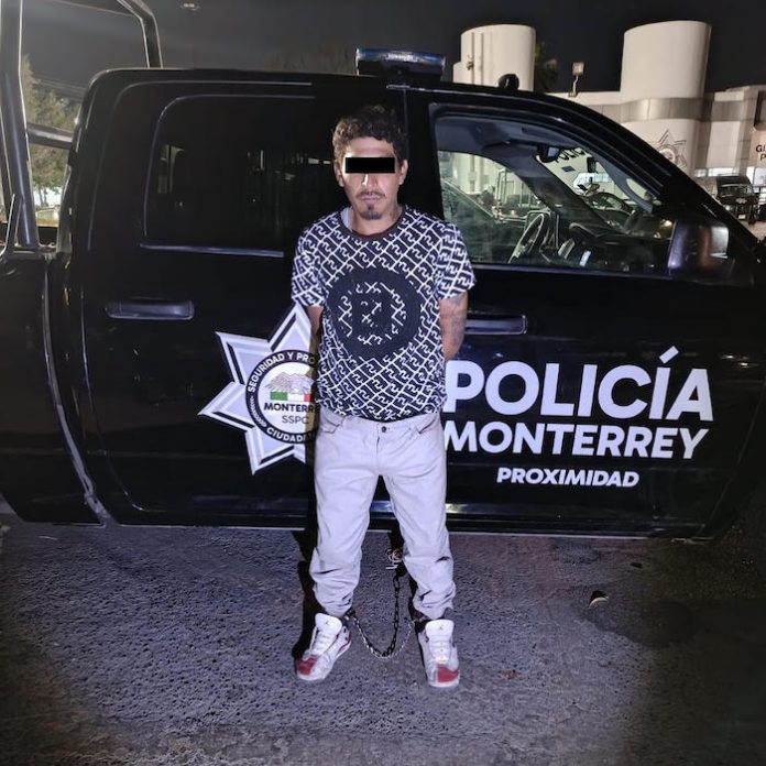 De la pipa al separo: termina detenido tras “responder” al regaño de su madre