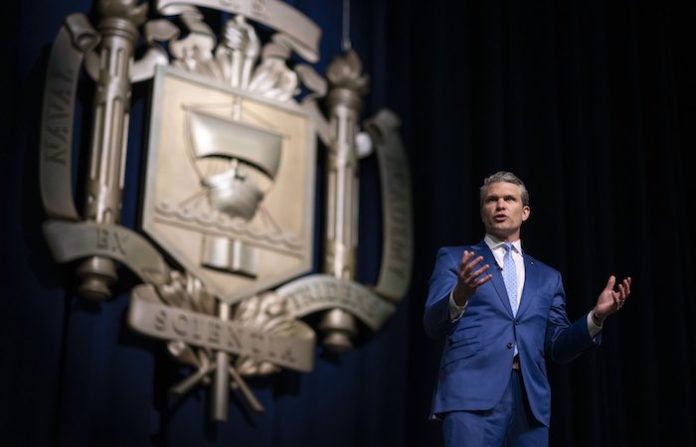 Video: Desde Groenlandia hasta Ecuador: el Pentágono explica su nuevo “perímetro de seguridad”