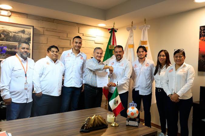 Nombran a Eduardo García encargado de despacho en Deportes de Guadalupe