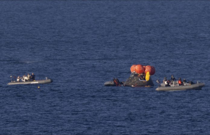 Video: Entre fuego y silencio, la humanidad vuelve: Artemis II regresa a la Tierra
