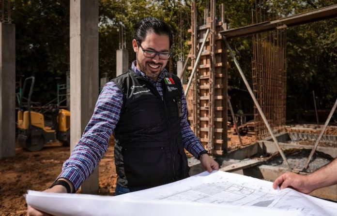 Avanza obra del Centro Integral de Cuidados en Santiago; prevén concluirla este año