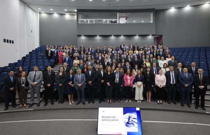 Define Poder Judicial del Estado de Nuevo León estrategias para mejorar eficiencia y calidad en la impartición de justicia