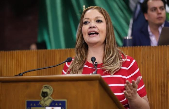 Solicita Rocío Maybe Montalvo Adame comparecencia de Raúl Lozano Caballero por fallas en monitoreo del aire y opacidad ante contaminantes