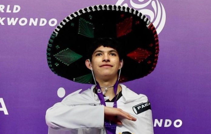 México vuelve a la cima juvenil del taekwondo con oro de Guillermo Cortés y plata de Darah Ponce