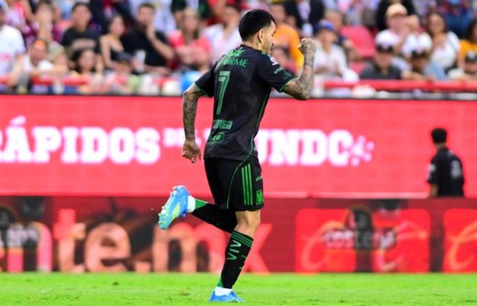 Tigres rescata empate agónico ante Necaxa y mantiene viva la pelea por la Liguilla