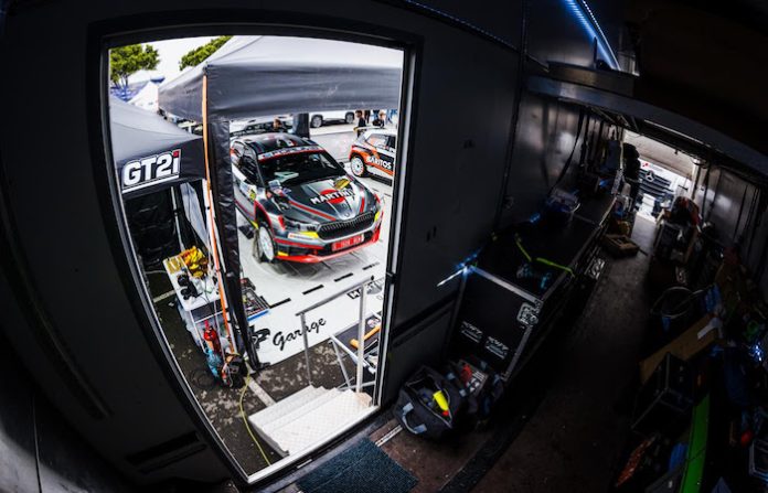 Granados acelera en la “Edición Dorada” del Rally Islas Canarias