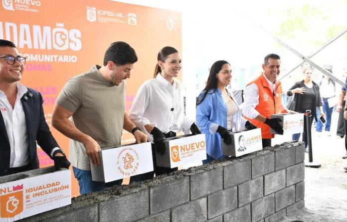 Colocan primera piedra del Centro Comunitario Las Lomas en Juárez; será el más grande de Nuevo León: Samuel García