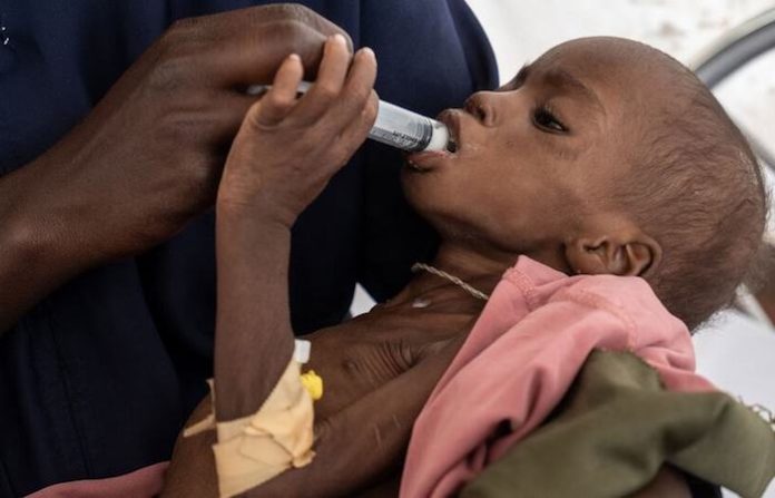 Más de 30 millones de personas están en riesgo de caer en pobreza por el conflicto en Oriente Medio, alerta la ONU