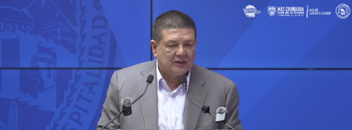 Video: Renuncia fiscal de Chihuahua en medio de crisis por muerte de agentes de la CIA