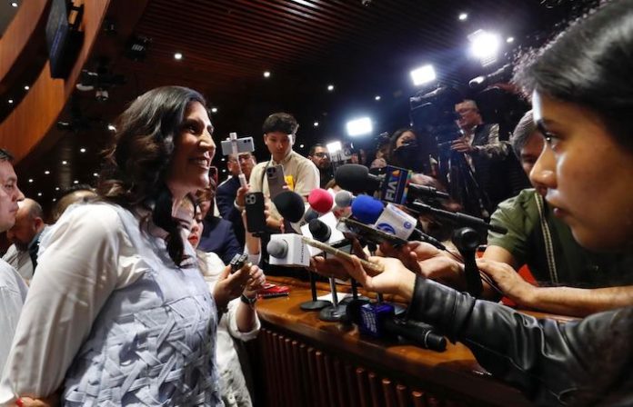Kenia López Rabadán pide investigación en caso Rocha Moya y exige gobernadores que enfrenten al crimen