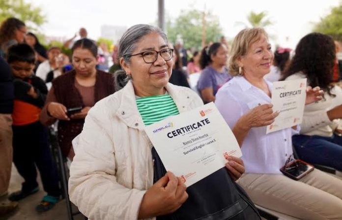 Preparan a emprendedores rumbo al Mundial 2026 con cursos de inglés