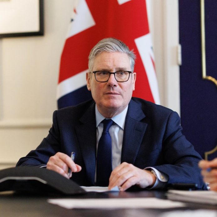 Starmer revela que busca permanecer en el poder en el Reino Unido otros 10 años