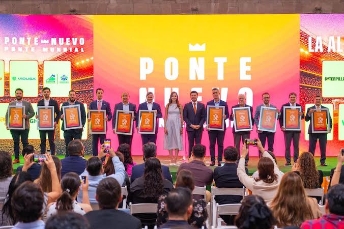 Samuel García y Mariana Rodríguez cierran décima alineación de “Ponte Nuevo, Ponte Mundial” con más de 100 empresas