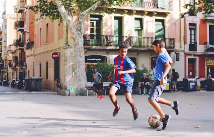 Fútbol impulsa viajes más largos y rutas multidestino en Norteamérica