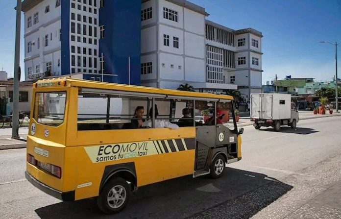 Cuba reducirá servicios de transporte ante escasez de combustible