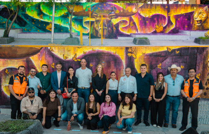 Nuevo León y Canadá unen arte y cultura con mural mundialista en Guadalupe