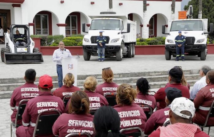 Escobedo invierte más de 7 millones en nuevas unidades para servicios públicos