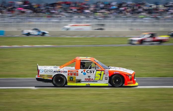 Bob Espinosa arrasa en Puebla y se lleva su primera victoria del año en Trucks México Series