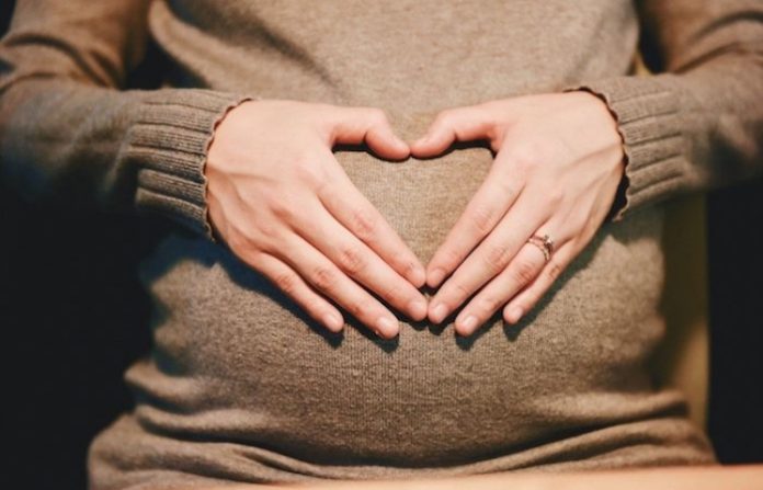 ¿Por qué las bajas tasas de natalidad se extienden alrededor del mundo?