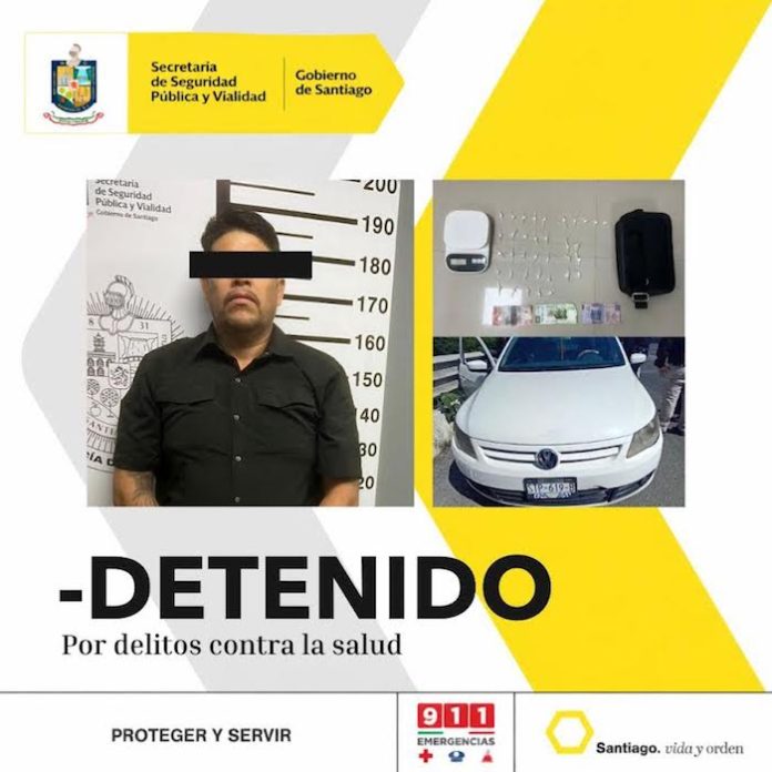 Cámaras de vigilancia en Santiago detectan auto ligado a robo y terminan asegurando droga