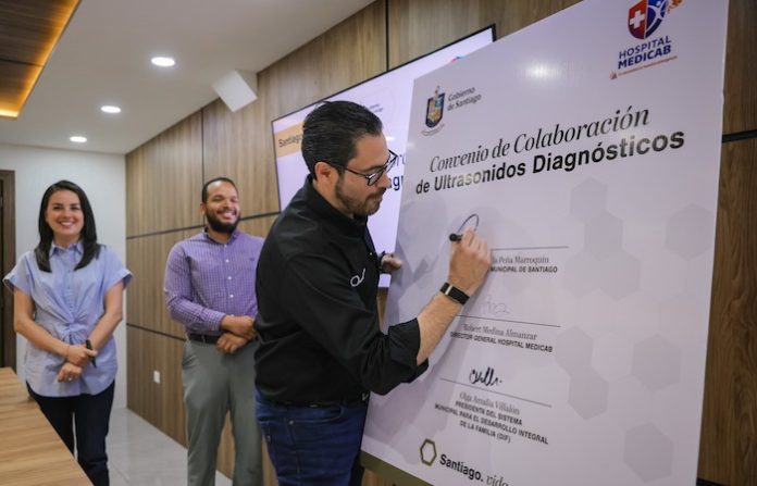Accederán santiaguenses a estudios de ultrasonido gratuitos mediante convenio