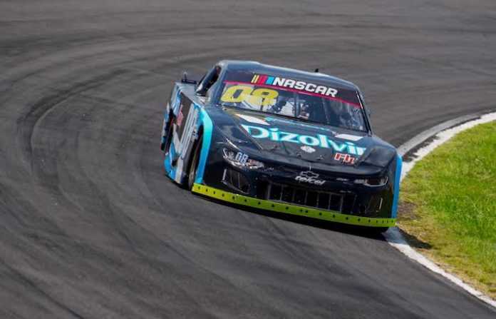 Ramírez Racing se queda cerca del podio tras intensa batalla en Puebla
