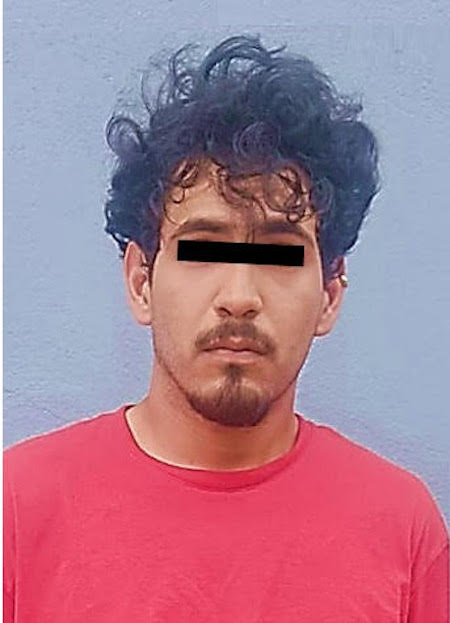 Persecución en Apodaca exhibe intento de fuga de motociclista detenido