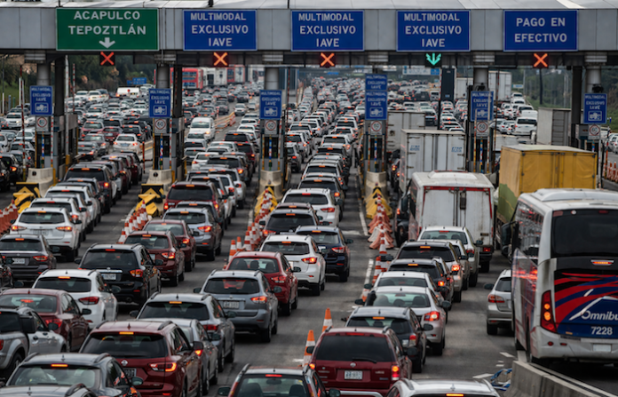 Proponen liberar casetas en carreteras ante saturación y riesgos a la seguridad
