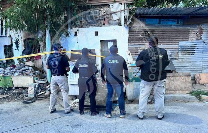 Localizan cuerpo en fosa clandestina durante cateo en la colonia Industrial de Monterrey