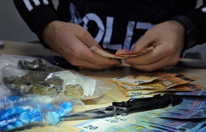 Video: Italia detiene a 1.335 personas en una operación nacional contra el narcotráfico