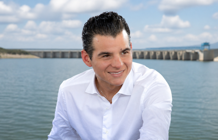 Miguel Flores pide a ciudadanos ahorrar agua y evitar nueva crisis en Nuevo León