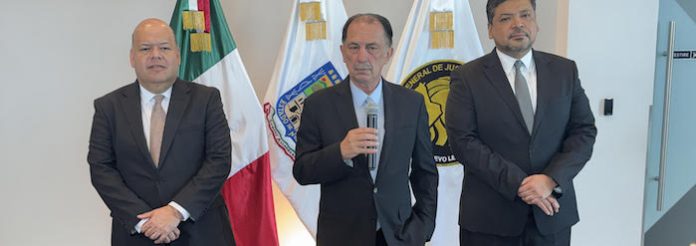 Fiscalía de Nuevo León pide a Bella Dueñas denunciar formalmente tras alertar por amenazas en redes