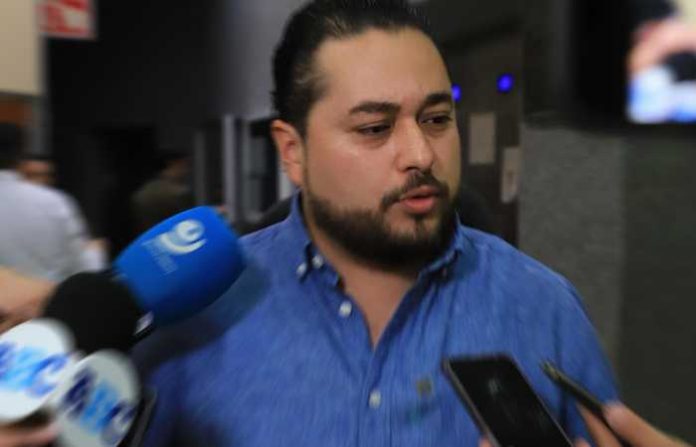 Aprueban iniciativa de Miguel Lechuga para usar bodycams en inspecciones municipales
