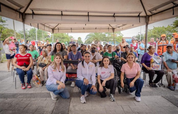 DIF Nuevo León lleva brigada integral de apoyo social a Salinas Victoria